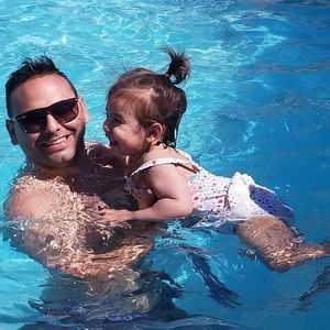 Meet your Posher, Carlos